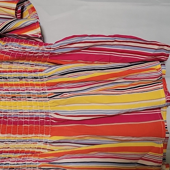 Nordstrom Bobeau Smocked Stripe Top Sz L NWT - Picture 3 of 8